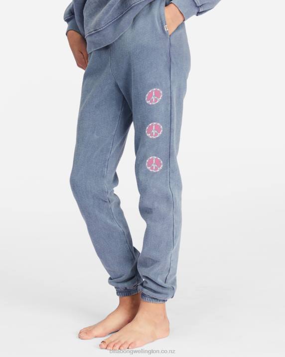 Girls Medium Vintage Billabong Making Waves High-Waist Sweatpants 80P82792