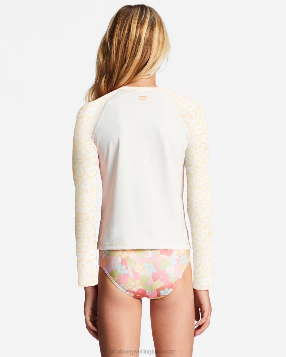 Girls Golden Peach Billabong 4-16 Sunbeams Forever Long Sleeve UPF 50 Rashguard 80P82747