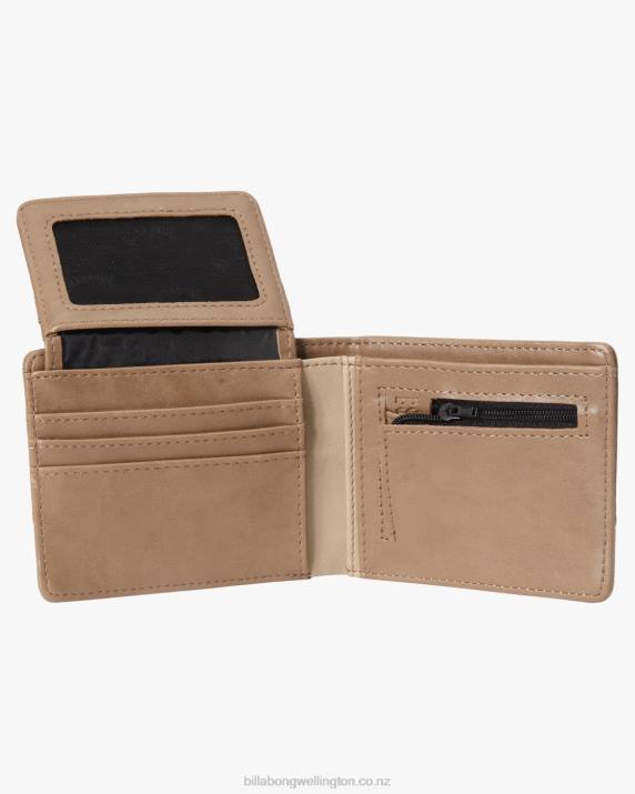 Men Clay Billabong Dimension Faux Leather Bi-Fold Wallet 80P8817