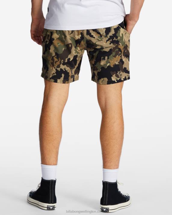 Men Camo Billabong A/Div Surftrek Elastic Waist Shorts 17'' 80P8470