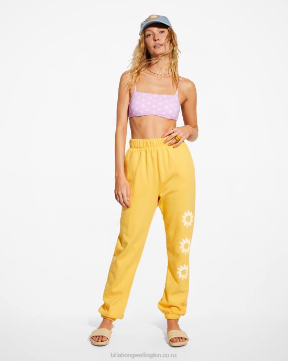 Women Brighter DaysBillabong x Smiley Happy Saturday Joggers 80P82205