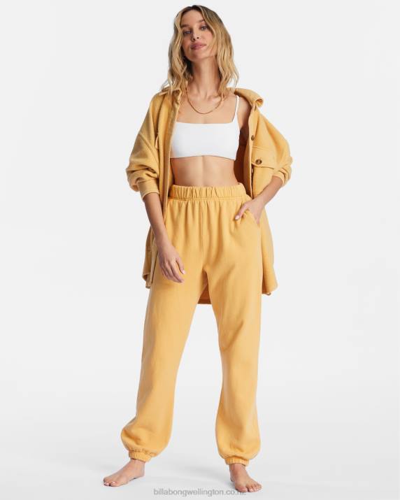 Women Gold Coast Billabong Saturday Sweatpants 80P82203