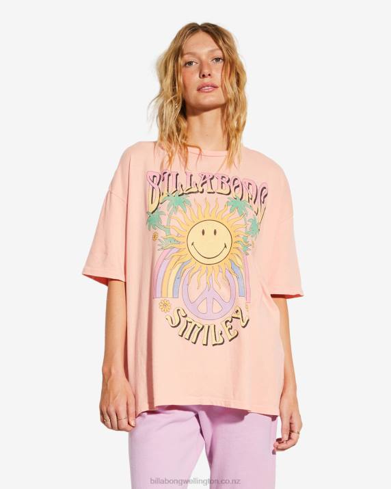 Women Peach KissBillabong x Smiley True Boy Oversized T-Shirt 80P82829