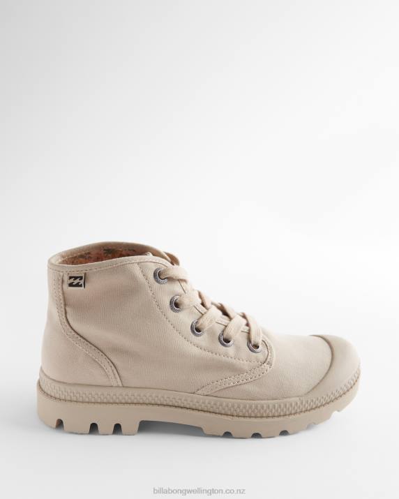 Women Khaki Billabong Wander Out Hiking Boots 80P82507