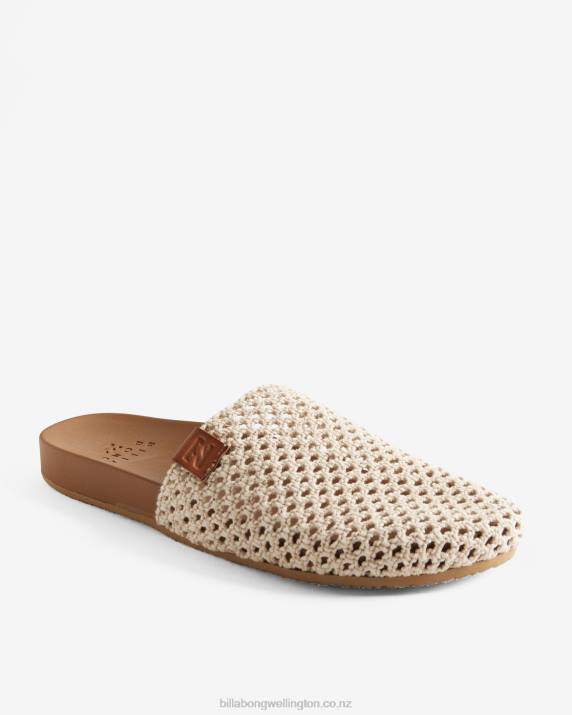 Women Natural Billabong Maddie Slider Sandals 80P82529