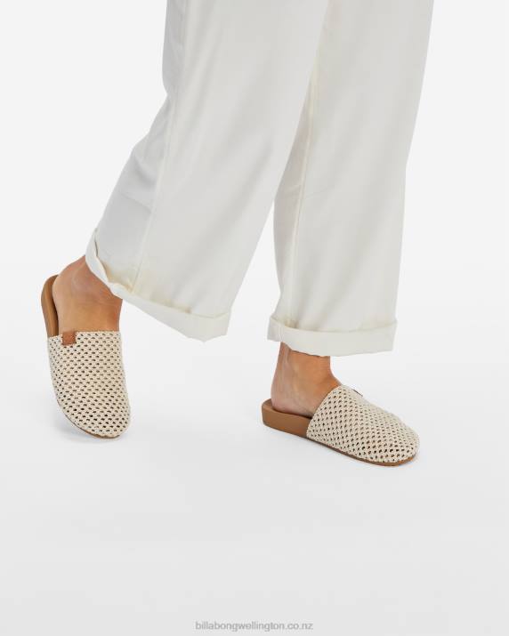 Women Natural Billabong Maddie Slider Sandals 80P82529