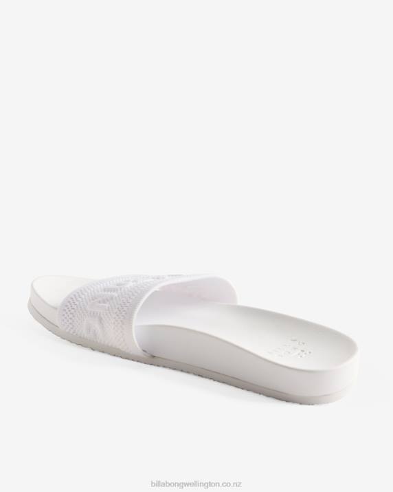 Women Salt Crystal Billabong Cruz Slider Sandals 80P82532