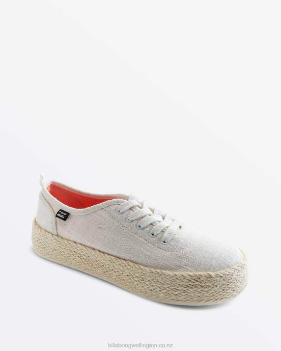 Women White Billabong Puebla Canvas Platform Shoes 80P82509